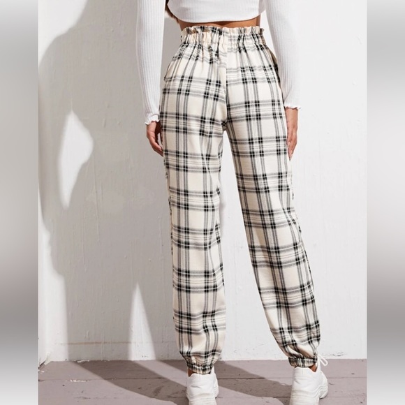 High Waist Fold Pleat Tartan Pants - Picture 2 of 12